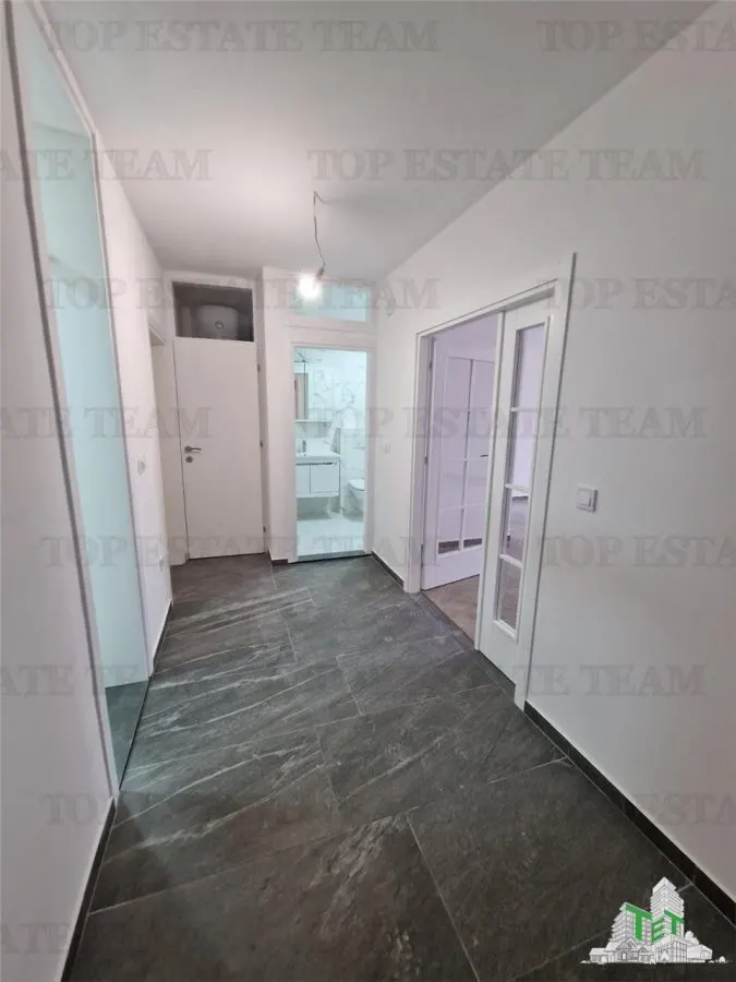 Apartamento en Venta en Herceg-Novi, Montenegro - foto 9