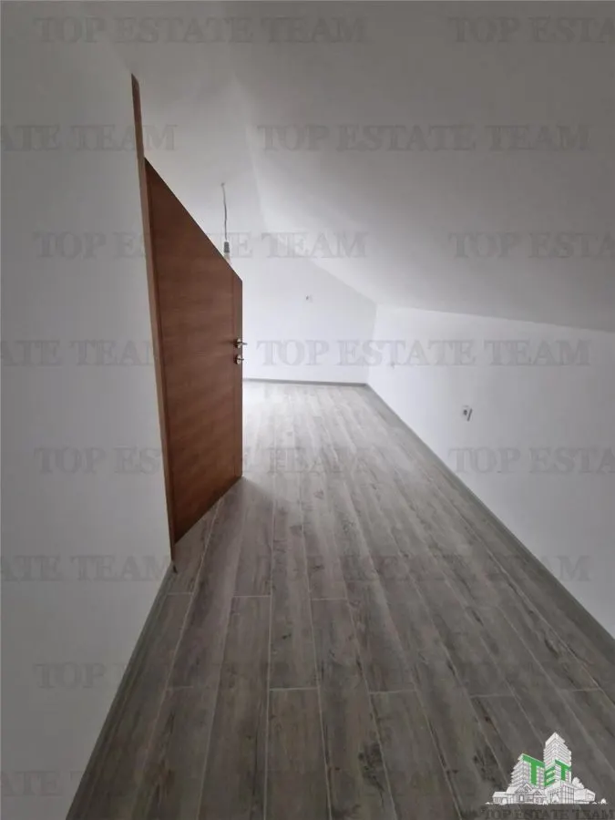 Apartamento en Venta en Herceg-Novi, Montenegro - foto 9