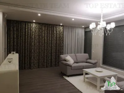 Villa en Venta en Kotor, Montenegro - foto 3