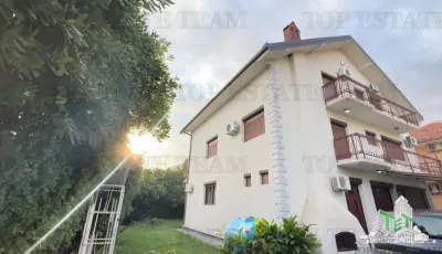 Villa for Sale in Herceg-Novi, Montenegro - foto 19