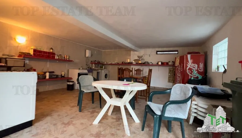 Villa for Sale in Herceg-Novi, Montenegro - foto 21