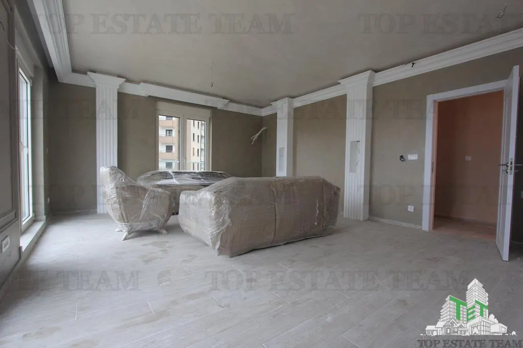 Apartamento en Venta en Budva, Montenegro - foto 1