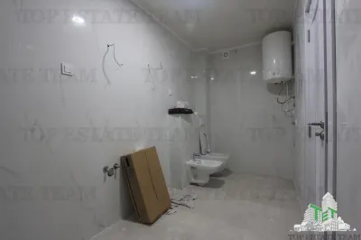 Apartamento en Venta en Budva, Montenegro - foto 8