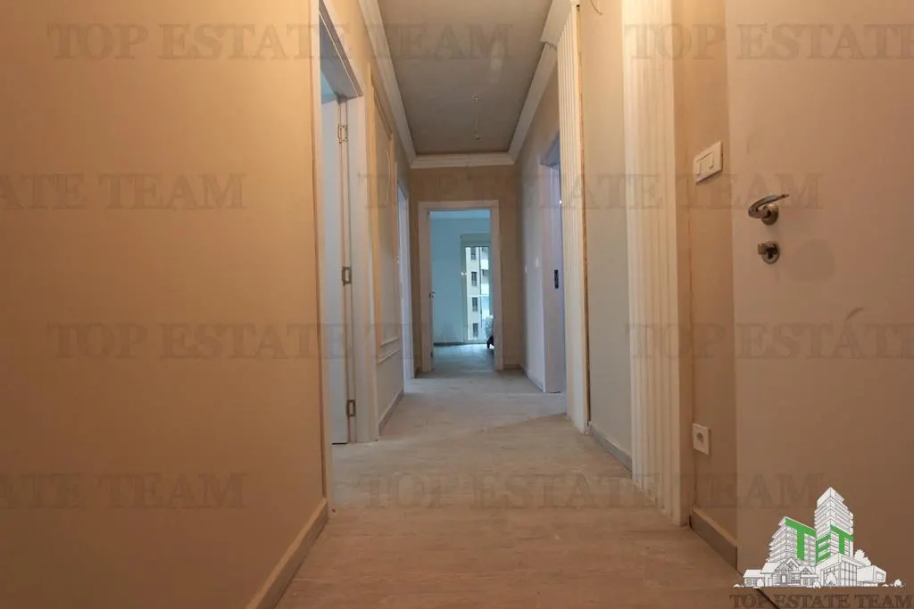 Apartamento en Venta en Budva, Montenegro - foto 10