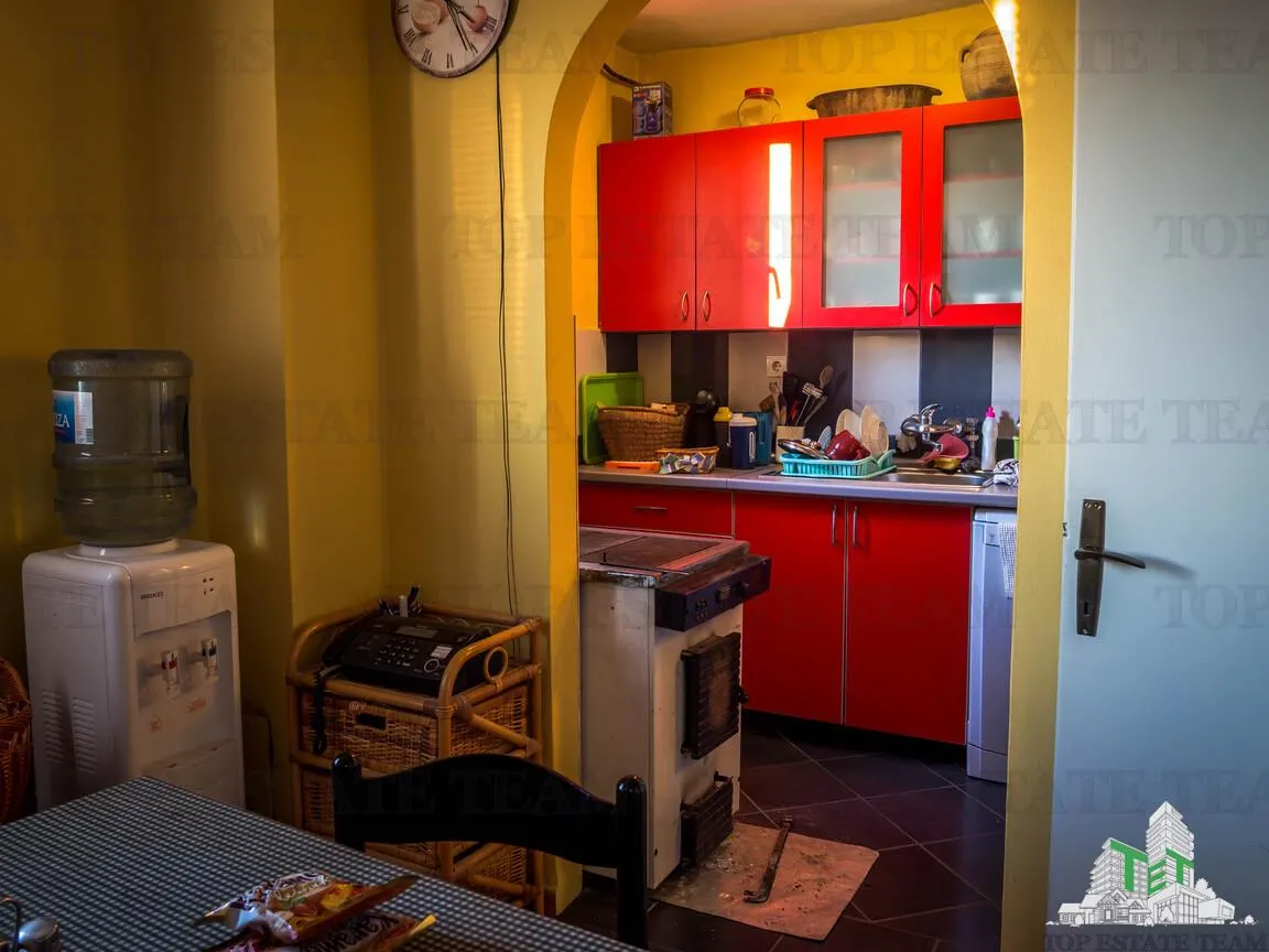 Villa en Venta en Budva, Montenegro - foto 5