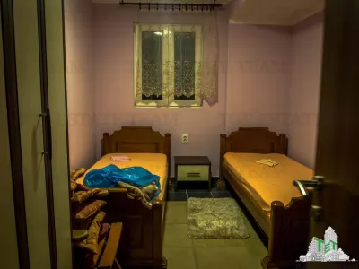Villa en Venta en Budva, Montenegro - foto 9