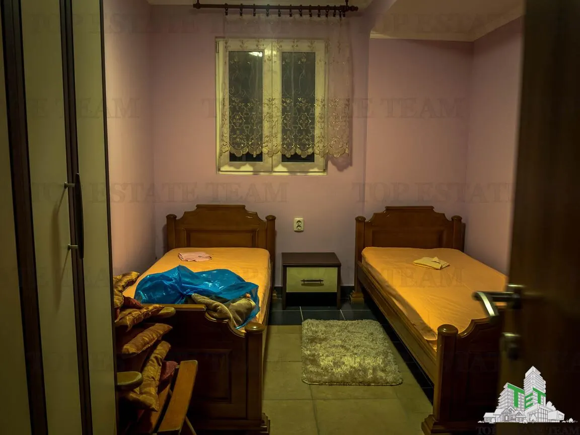 Villa en Venta en Budva, Montenegro - foto 9