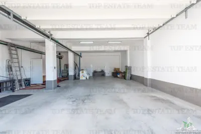Villa for Sale in Herceg-Novi, Montenegro - foto 17