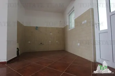 Villa en Venta en Budva, Montenegro - foto 11