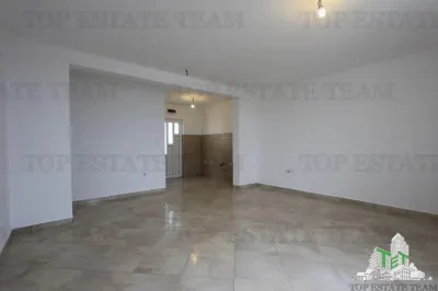 Villa en Venta en Budva, Montenegro - foto 6