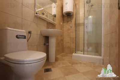 Villa en Venta en Budva, Montenegro - foto 8