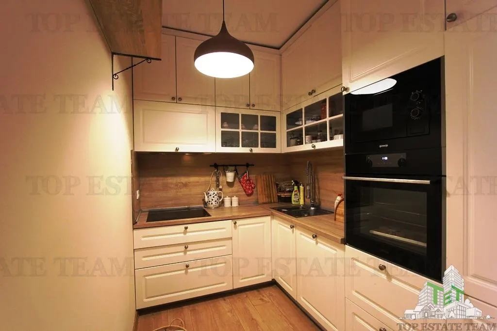 Apartment for Sale in Budva, Montenegro - foto 4