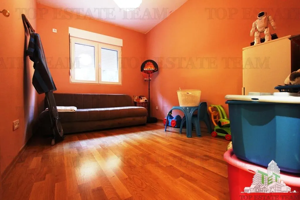 Apartment for Sale in Budva, Montenegro - foto 7
