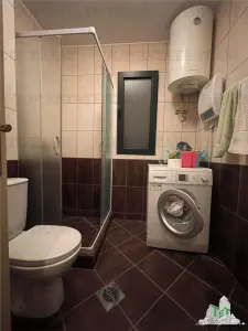 Villa en Venta en Kotor, Montenegro - foto 11