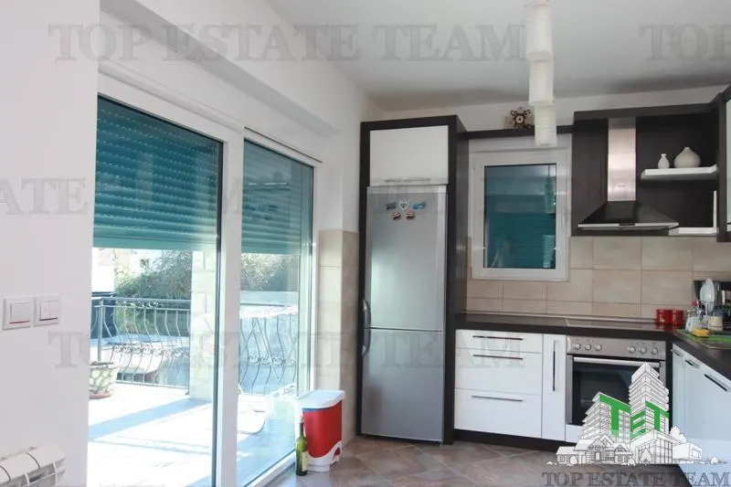 Villa for Sale in Kotor, Montenegro - foto 7