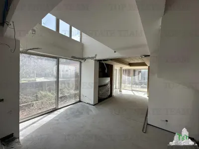 Villa for Sale in Kotor, Montenegro - foto 5