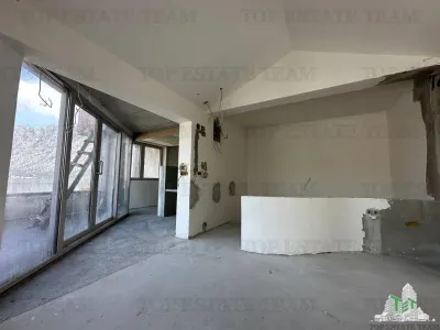 Villa for Sale in Kotor, Montenegro - foto 9