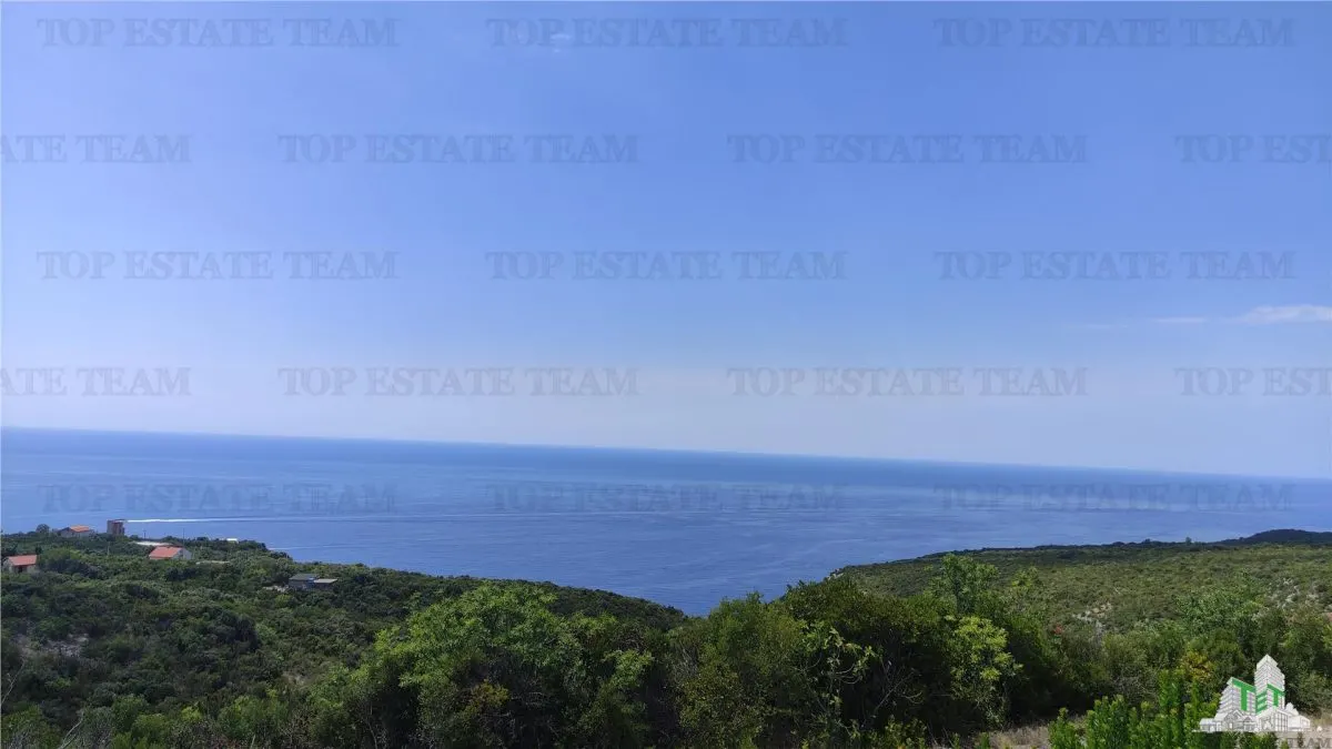 Building Land for Sale in Kotor, Montenegro - foto 1