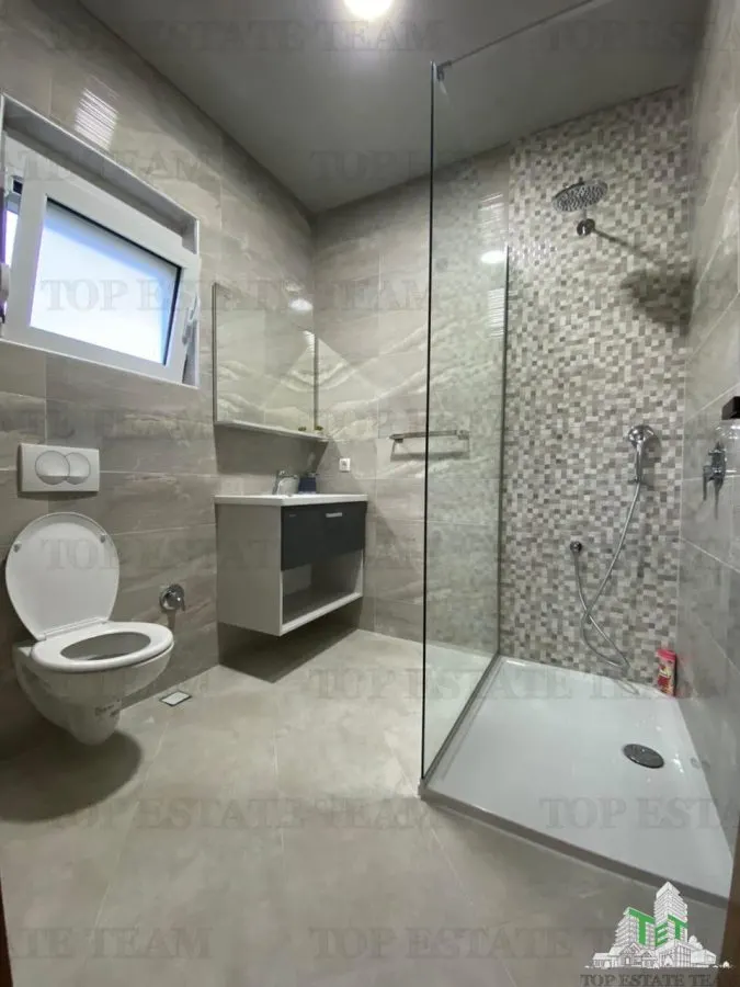 Villa en Venta en Bar, Montenegro - foto 8