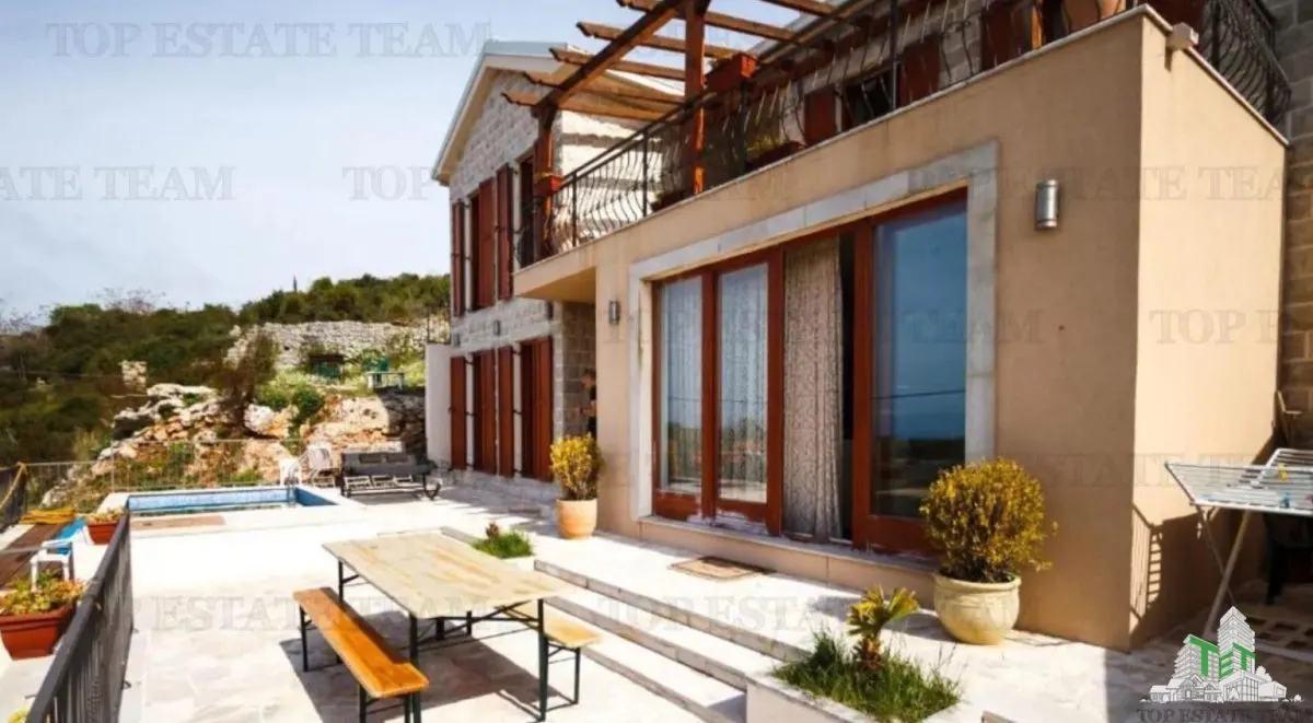 Villa en Venta en Kotor, Montenegro - foto 11