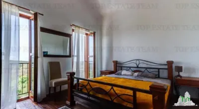 Villa en Venta en Kotor, Montenegro - foto 5