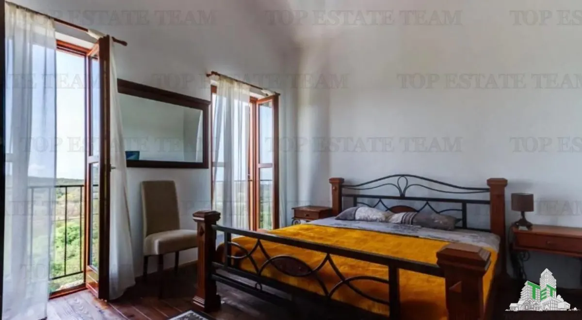Villa en Venta en Kotor, Montenegro - foto 5