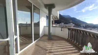 Appartement à Vendre à Budva, Monténégro - foto 2