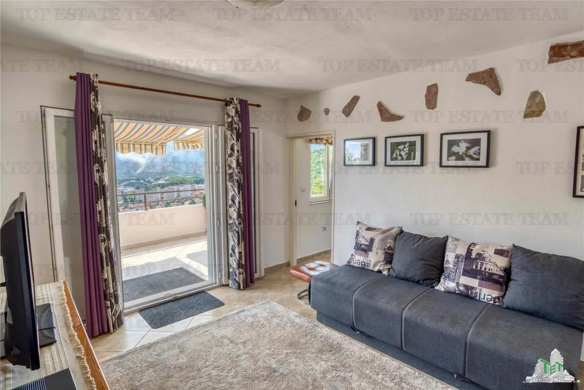 Apartment for Sale in Herceg-Novi, Montenegro - foto 12