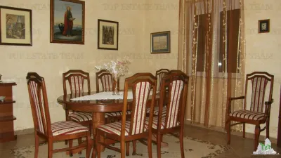 Villa en Venta en Kotor, Montenegro - foto 2