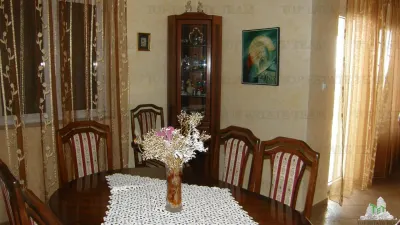 Villa en Venta en Kotor, Montenegro - foto 11