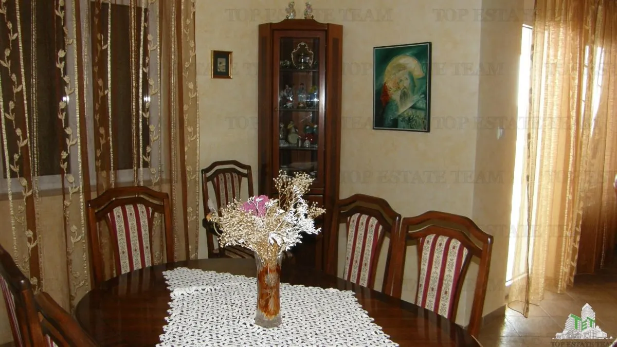 Villa en Venta en Kotor, Montenegro - foto 11
