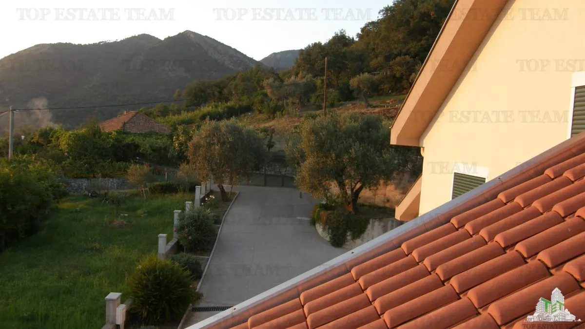Villa en Venta en Kotor, Montenegro - foto 14