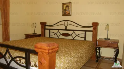Villa en Venta en Kotor, Montenegro - foto 7