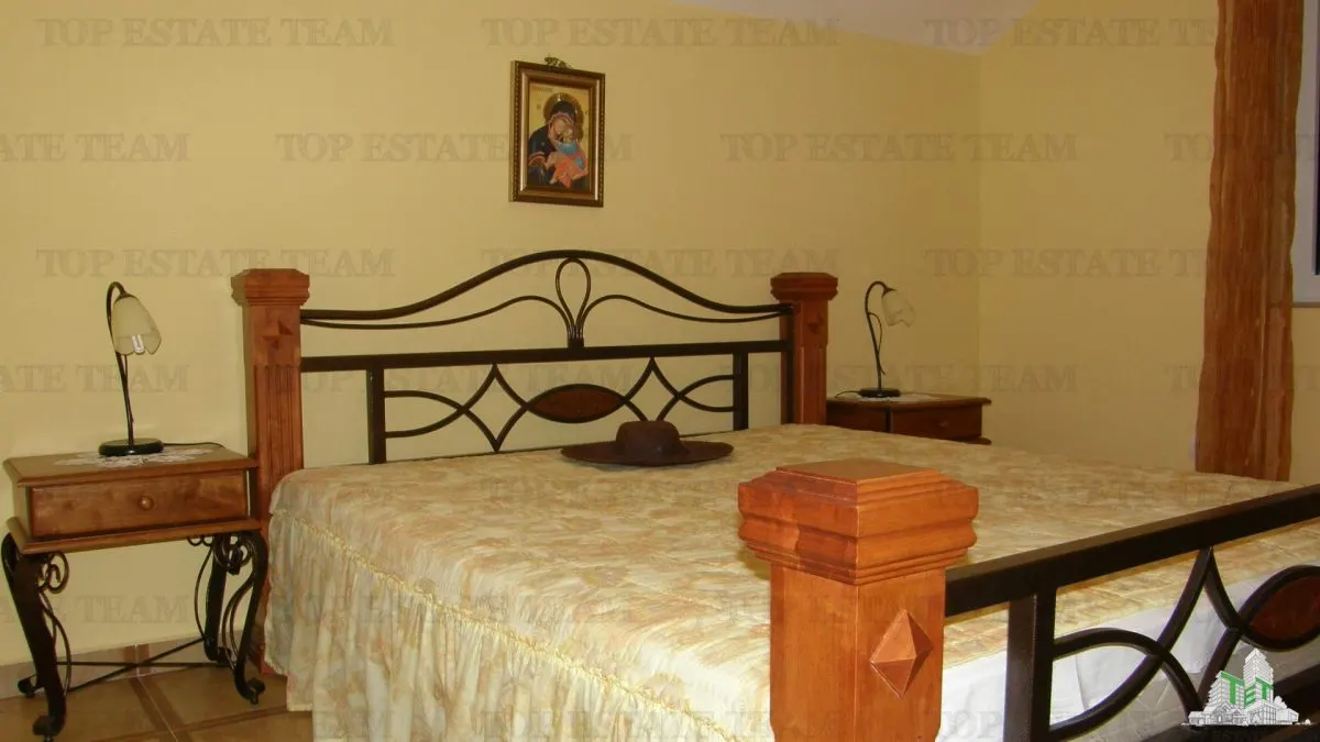 Villa en Venta en Kotor, Montenegro - foto 8