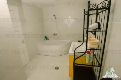 Villa for Sale in Bar, Montenegro - foto 11