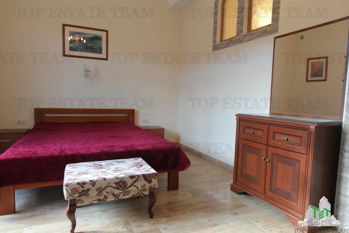 Apartment for Sale in Herceg-Novi, Montenegro - foto 8