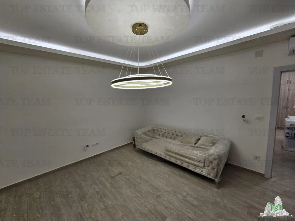 Apartamento en Venta en Budva, Montenegro - foto 2