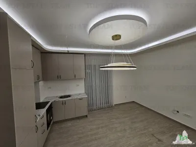 Apartamento en Venta en Budva, Montenegro - foto 4