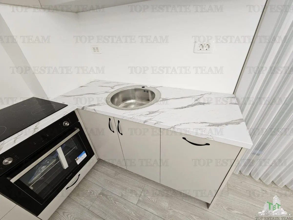 Apartamento en Venta en Budva, Montenegro - foto 6