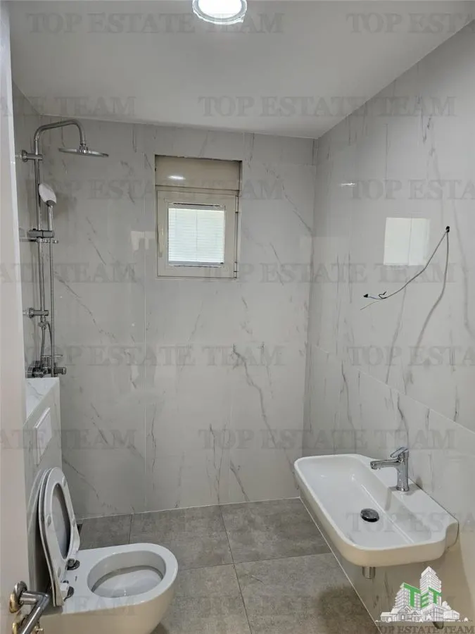 Apartamento en Venta en Budva, Montenegro - foto 7