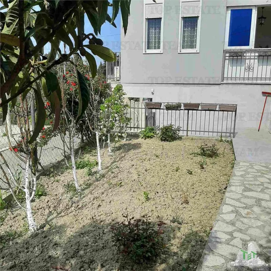 Villa en Venta en Bar, Montenegro - foto 17