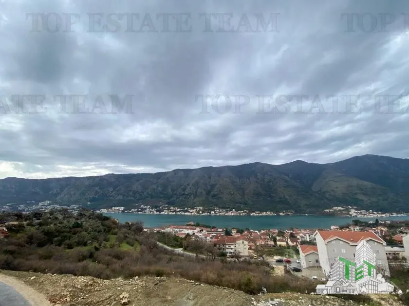 Apartment for Sale in Kotor, Montenegro - foto 1