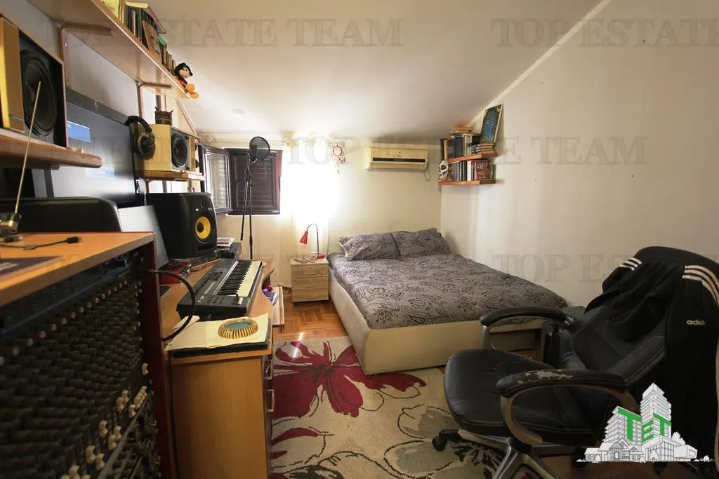 Apartment for Sale in Budva, Montenegro - foto 5