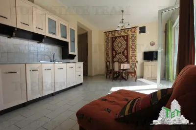 Appartement à Vendre à Tivat, Monténégro - foto 3
