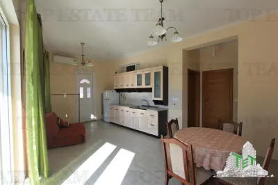 Appartement à Vendre à Tivat, Monténégro - foto 4