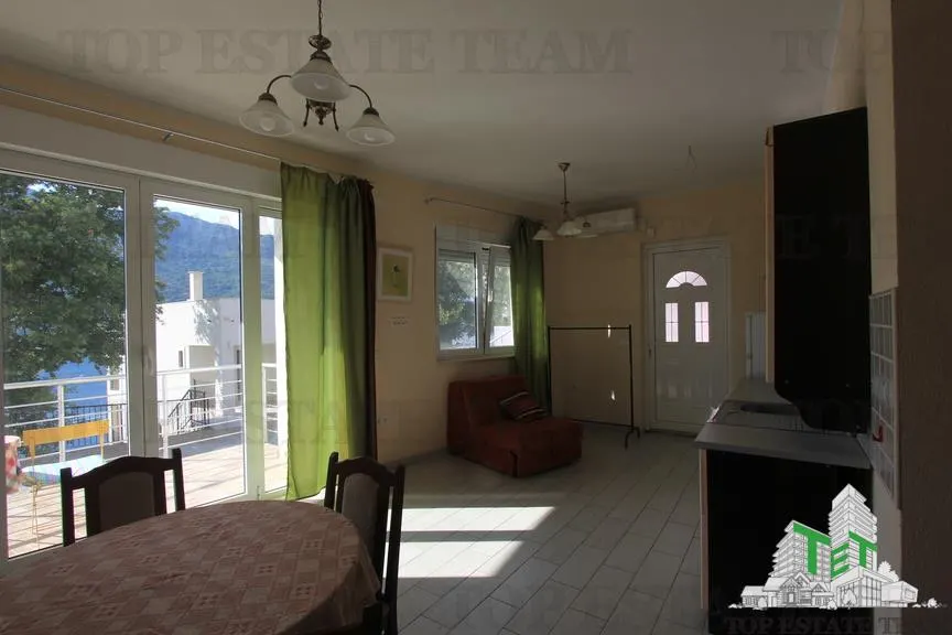 Appartement à Vendre à Tivat, Monténégro - foto 6