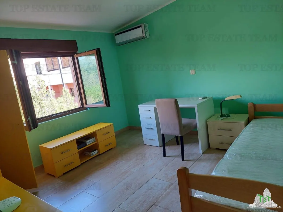 Villa en Venta en Bar, Montenegro - foto 4