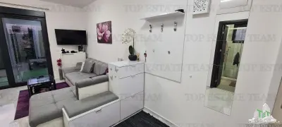 Apartamento en Venta en Herceg-Novi, Montenegro - foto 2