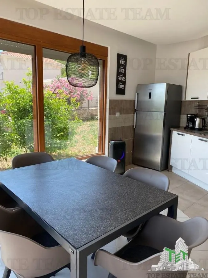 Villa en Venta en Bar, Montenegro - foto 3