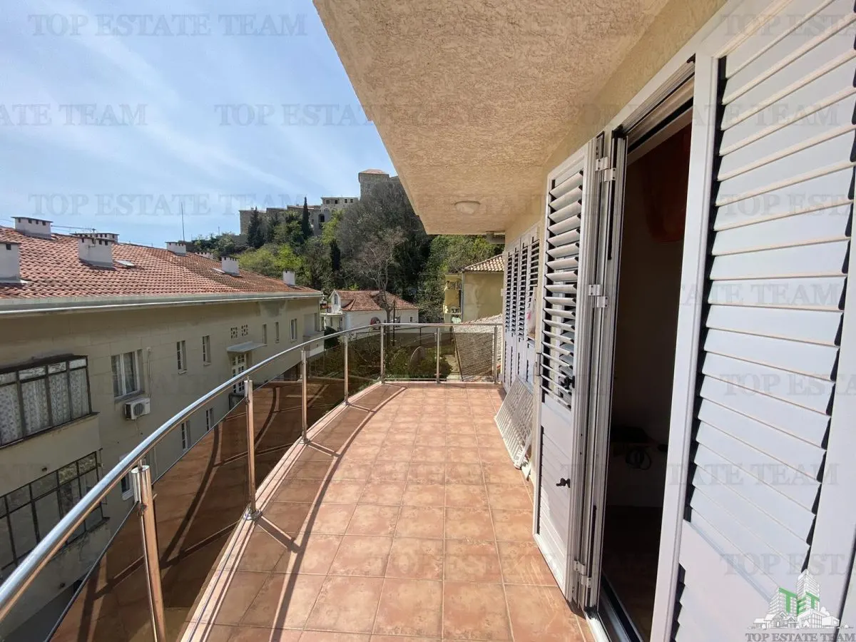 Villa en Venta en Ulcin, Montenegro - foto 13